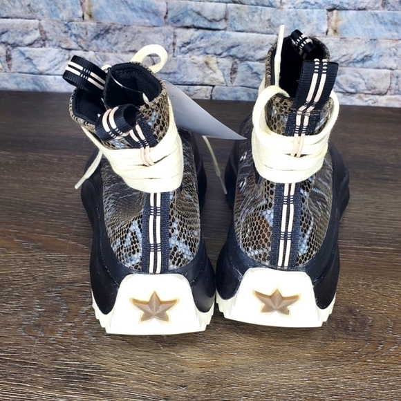 New Converse Run Star Hike Zip Hi - Picture 5 of 9